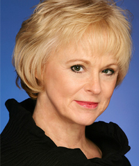 Debbe Hirata